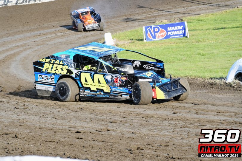 24-07-22-Drummond-b-504to-album