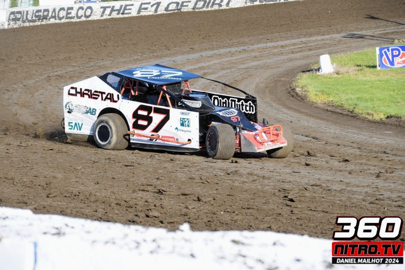 24-07-22-Drummond-b-600to-album