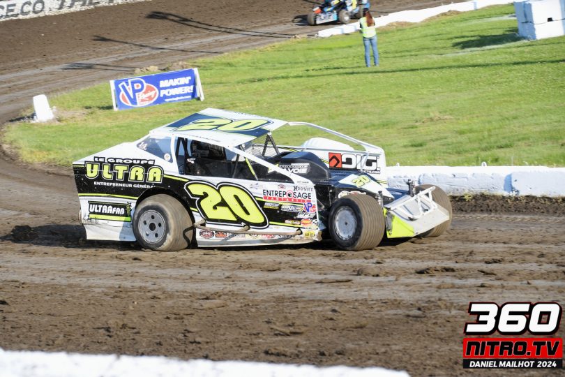 24-07-22-Drummond-b-626to-album