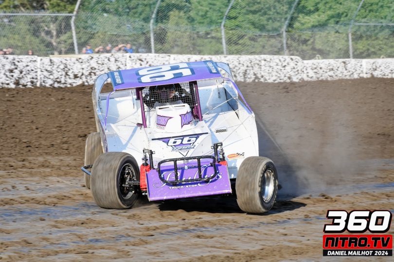 24-07-22-Drummond-b-692to-album