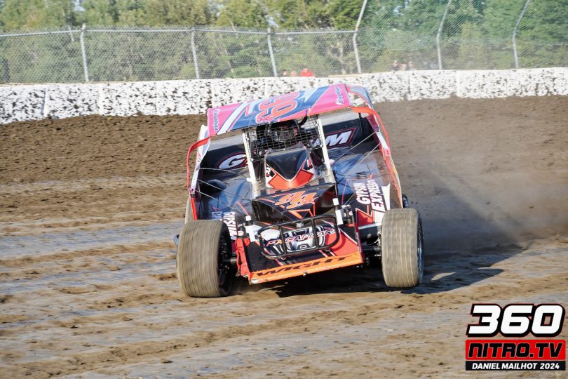 24-07-22-Drummond-b-894to-album