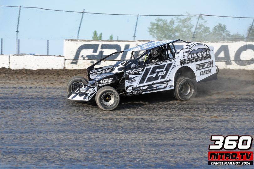 24-07-23-Drummond-a-727to-album