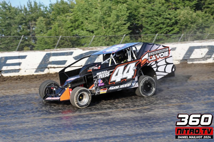 24-07-23-Drummond-a-889to-album