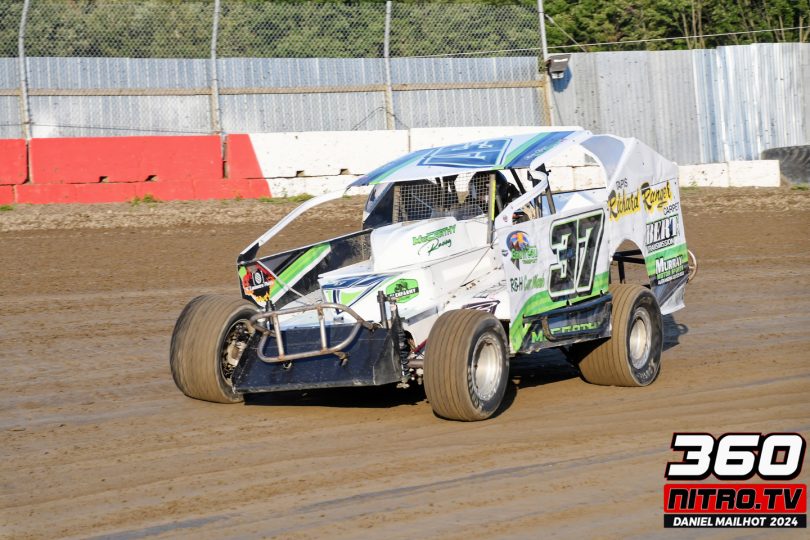 24-08-23-Granby-a-422to-album